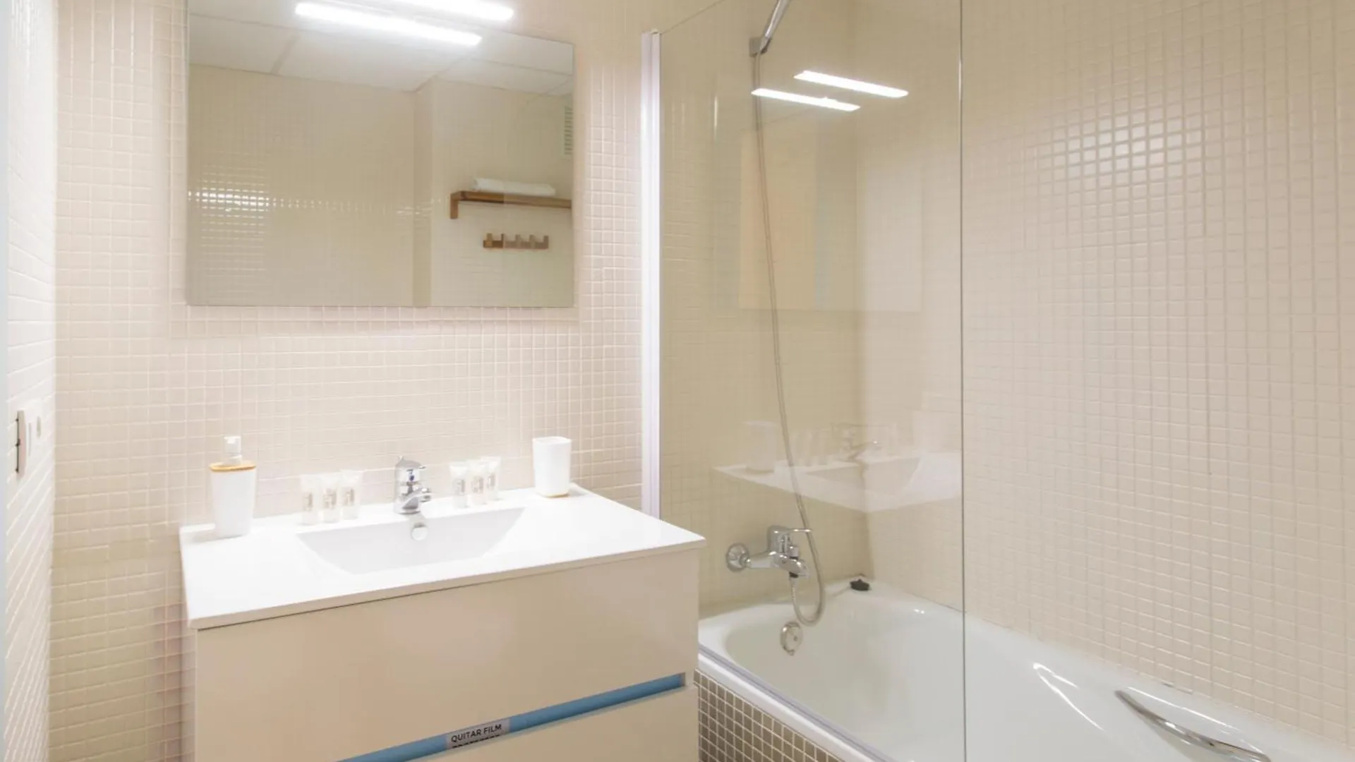 Apartamento Santuario De La Victoria Málaga Spagna