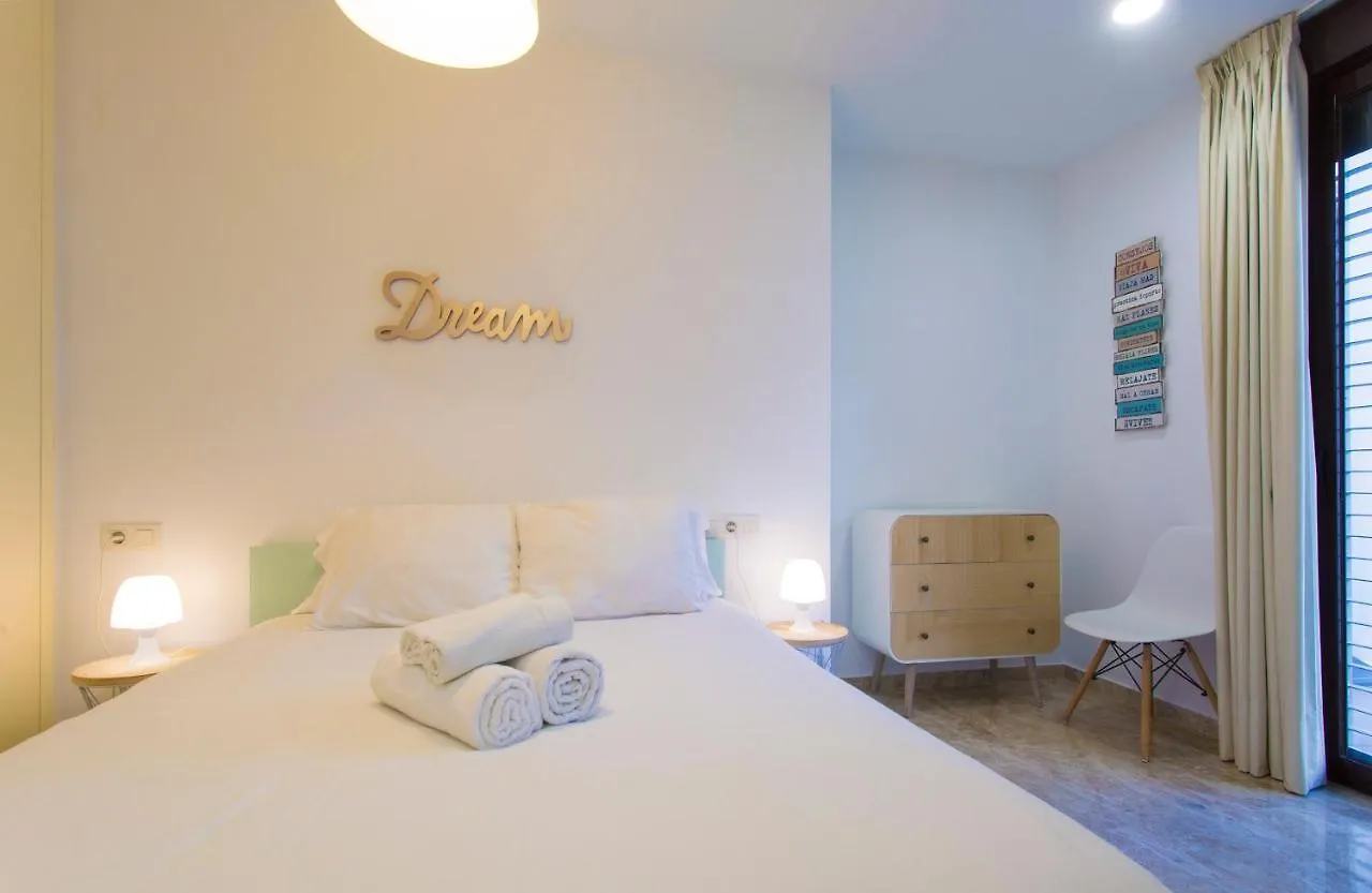 アパート Apartamento Santuario De La Victoria マラガ スペイン