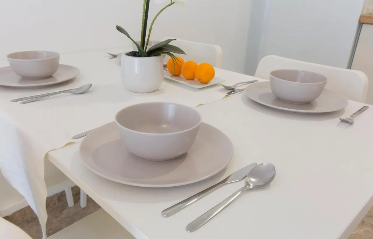 Apartamento Santuario De La Victoria マラガ