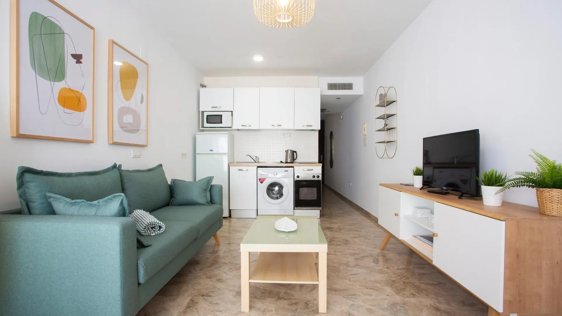 Apartamento Santuario De La Victoria マラガ 0*,  スペイン
